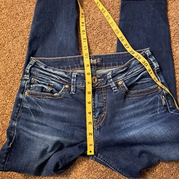 Silver Jeans Suki Skinny Crop Jeans/Capri W/Embroidered Pockets - Picture 7 of 10